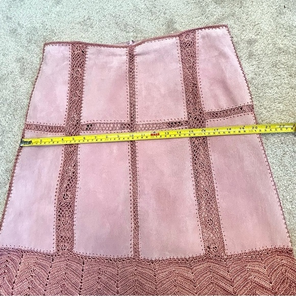 Danier pink suede leather crochet knit patchwork skirt Sz 12 - Picture 10 of 12